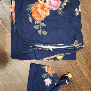 Latched Mama Swaddle Blanket & Infant Hat